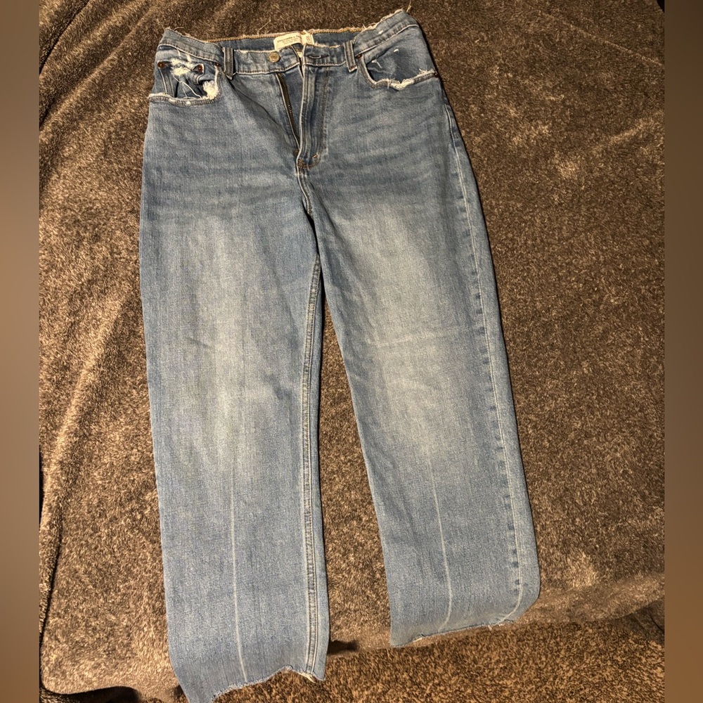 A&F JEANS
